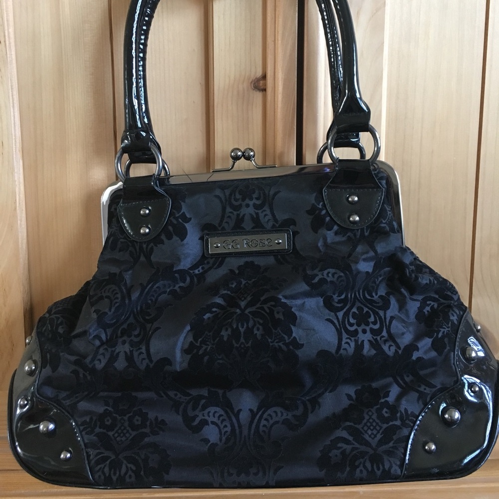 Cool vintage looking purse